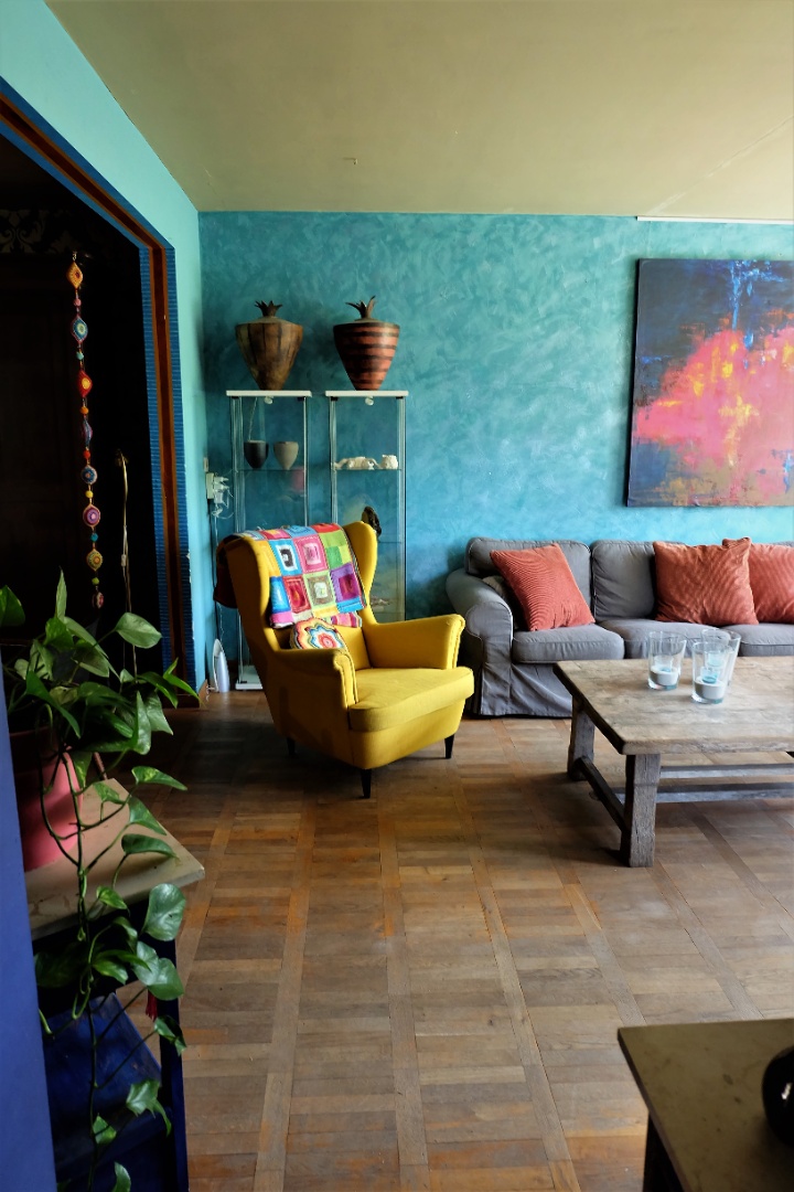 Create beauty in variety with an interior designer